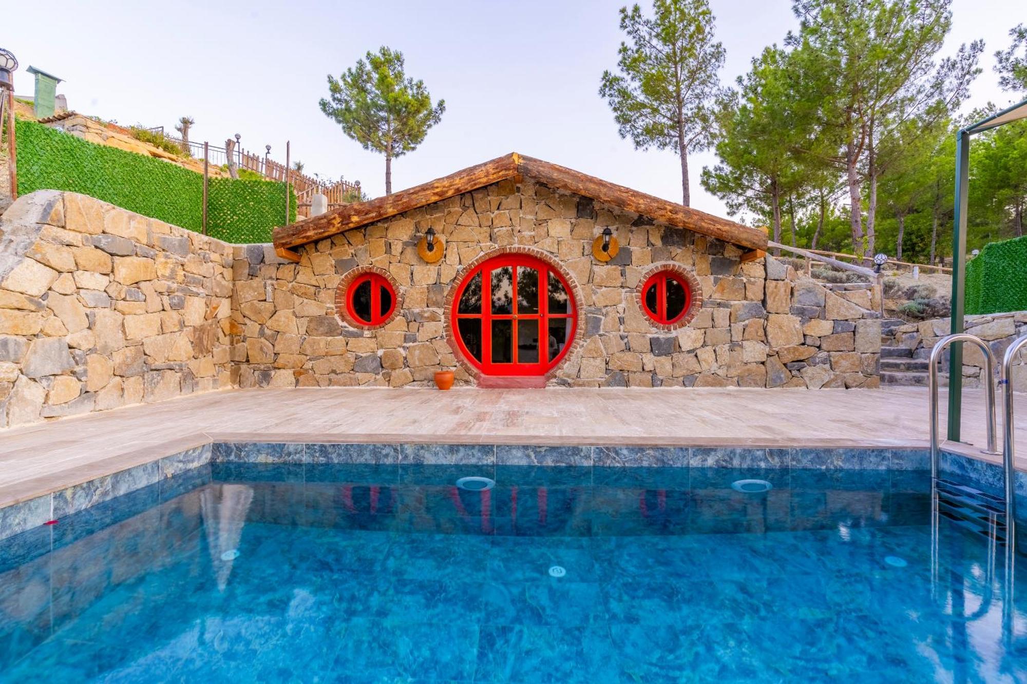 Maison Green Hill Hobbit Villas & Boutique Hotel Antalya Extérieur photo